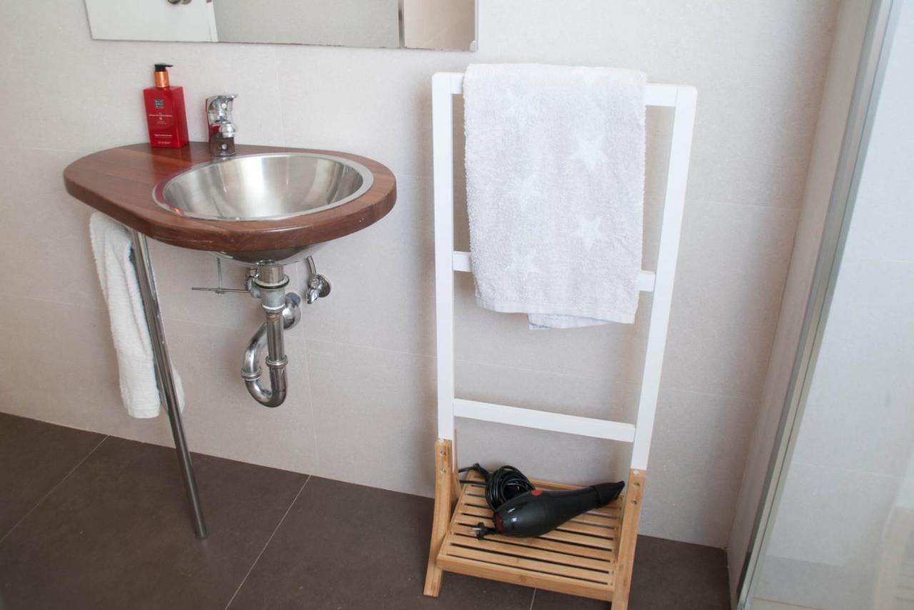Apartamento En Acantilado Con Wifi Y Aire Acondicionado Сіджас Екстер'єр фото