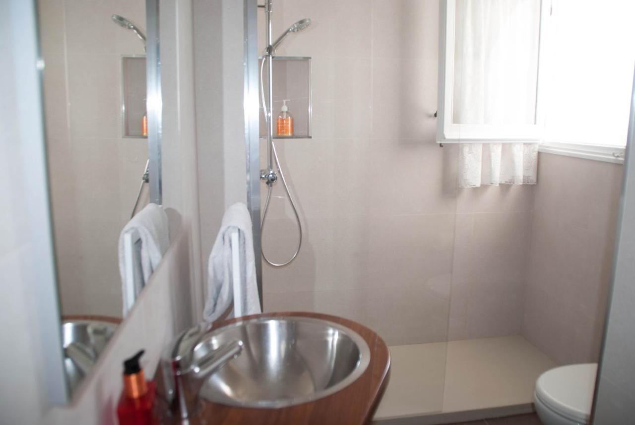 Apartamento En Acantilado Con Wifi Y Aire Acondicionado Сіджас Екстер'єр фото