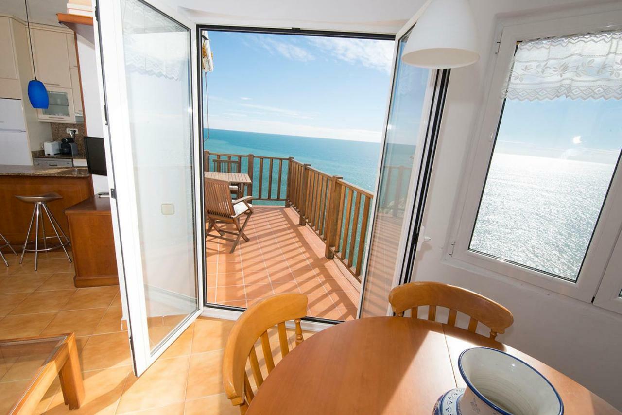 Apartamento En Acantilado Con Wifi Y Aire Acondicionado Сіджас Екстер'єр фото