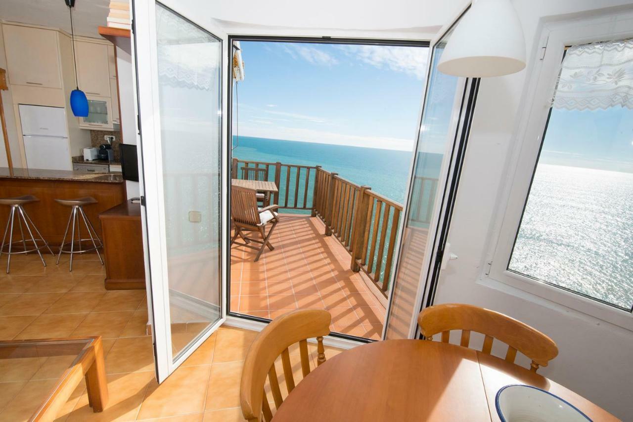 Apartamento En Acantilado Con Wifi Y Aire Acondicionado Сіджас Екстер'єр фото